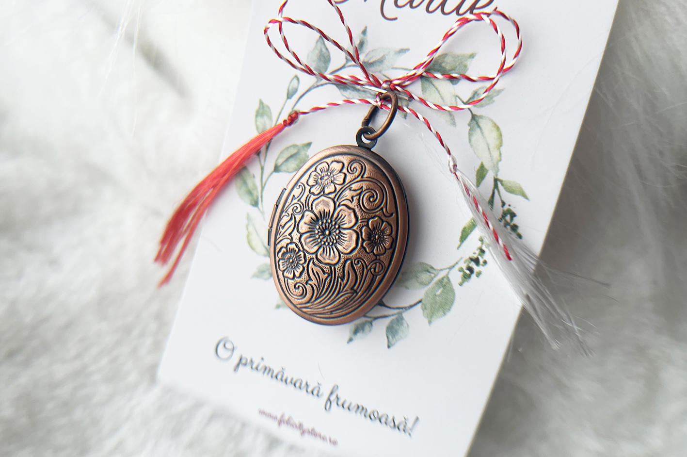 Martisor medalion Copper Grace